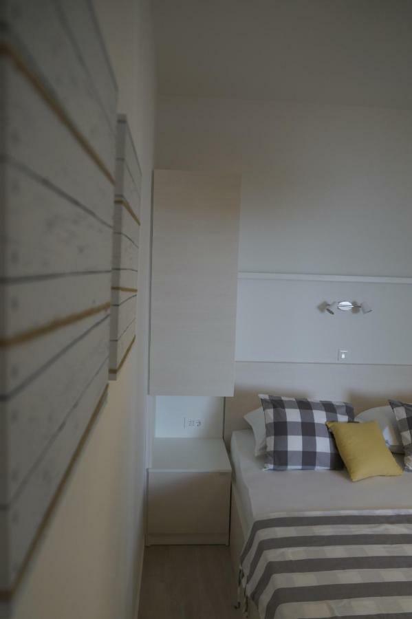 Frapedo Sport Makarska Apartment ภายนอก รูปภาพ